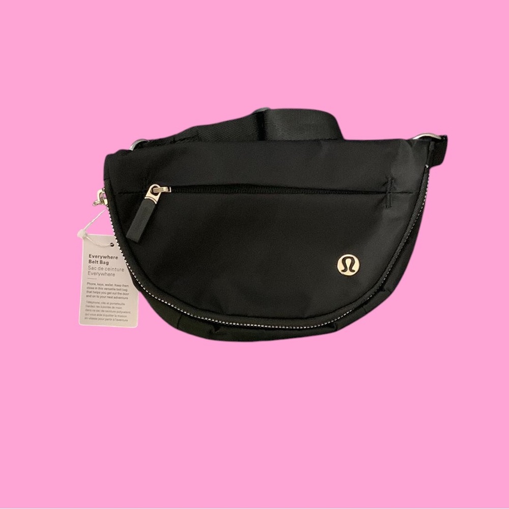lululemon athletica Sleek Black And Silver Crossbody Bag 2L